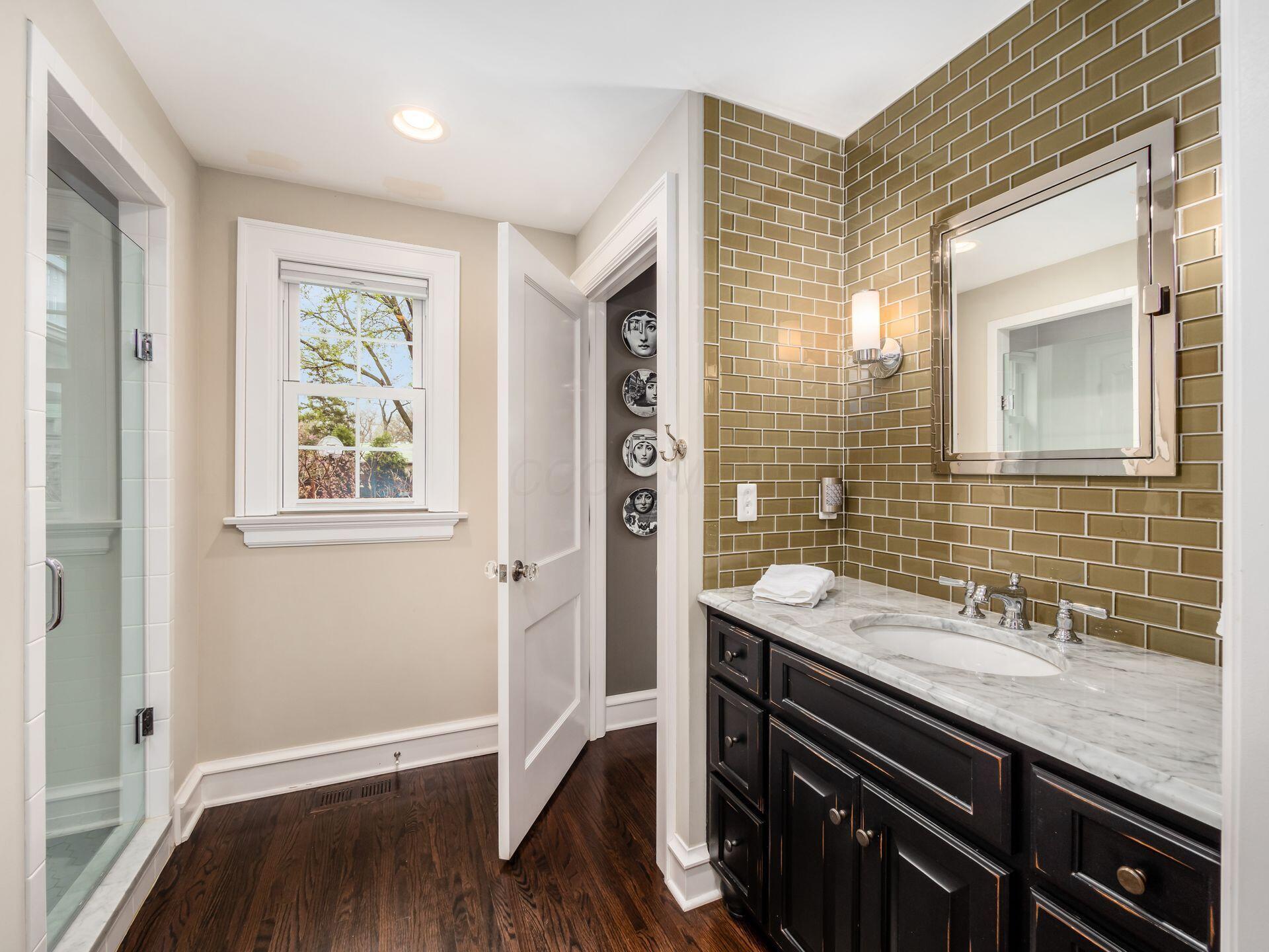 2061 Waltham Road Columbus, OH 43212 - Photo 34 of 97 40_2061 Waltham Rd