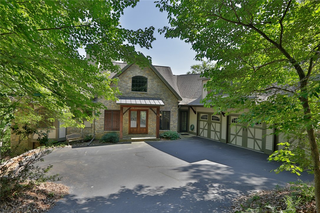214 Wild Ginger Way Sunset, SC 29685 - Photo 16 of 49 3 car garage