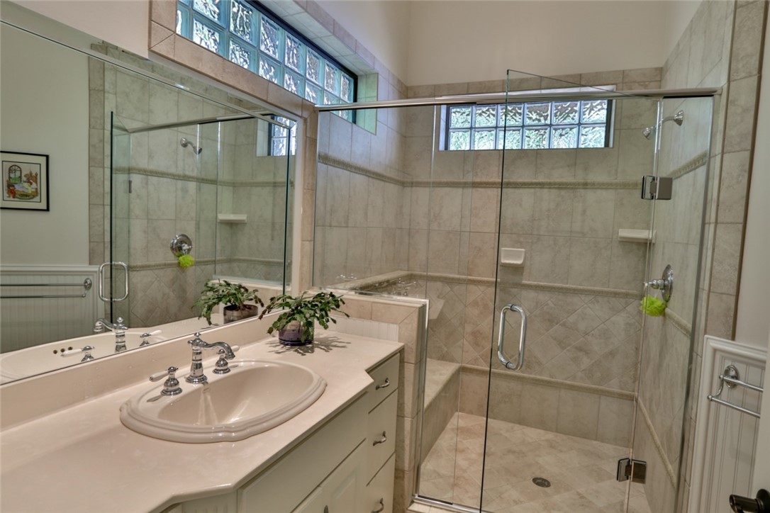 214 Wild Ginger Way Sunset, SC 29685 - Photo 32 of 49 Full bath is accessible directly from the yard. Su