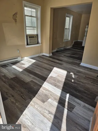 $850 | 628 Virginia Avenue, Martinsburg, WV 25401