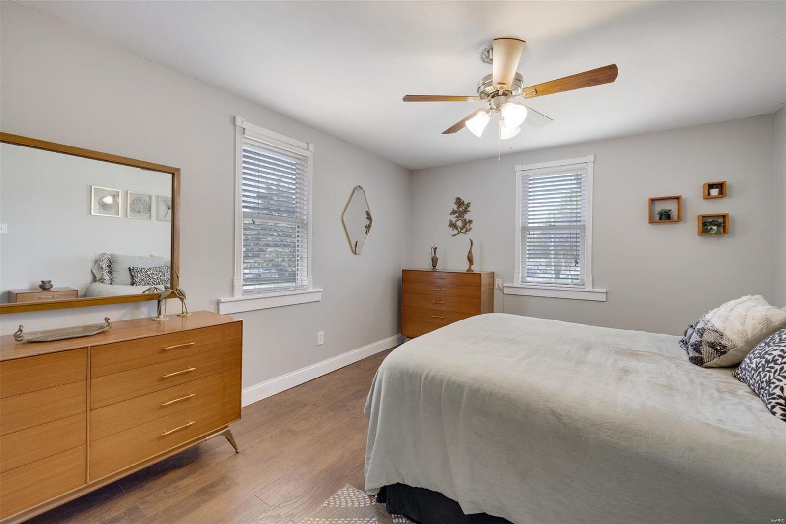 3672 Weber Road St. Louis, MO 63125 - Photo 5 of 33 Gallery Image 5