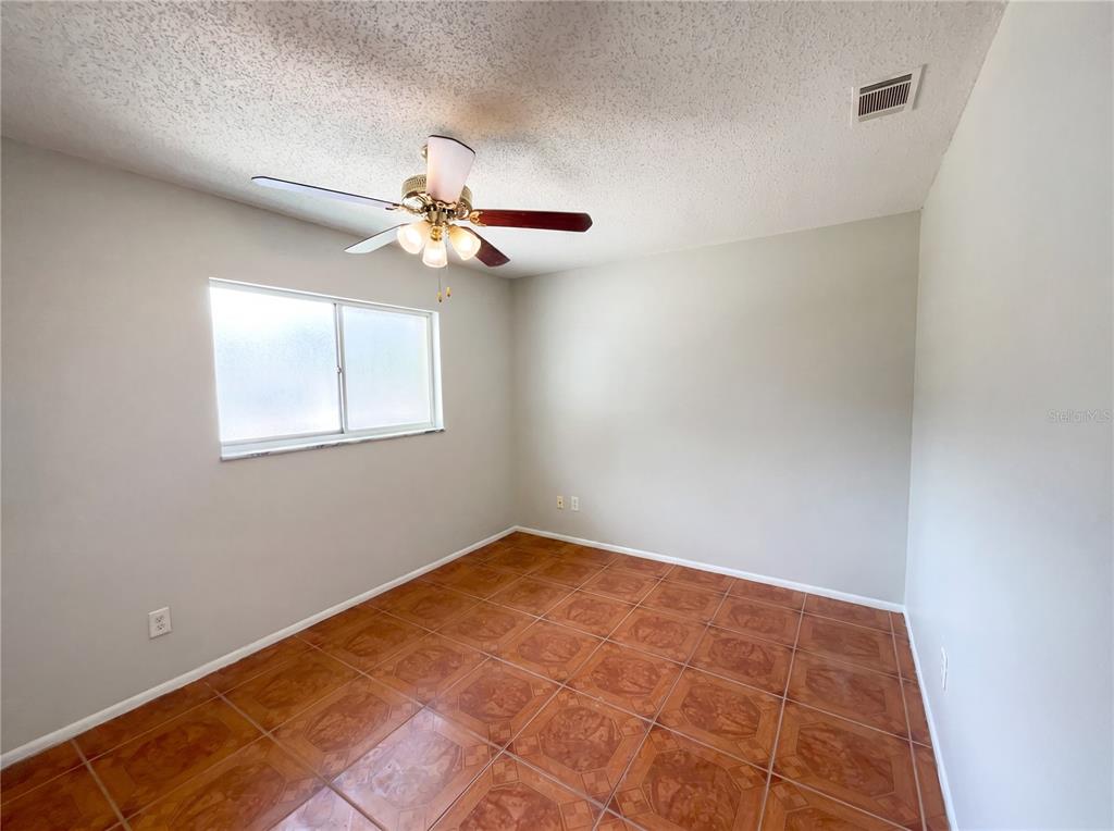 4805 Beacon Street Orlando, FL 32808 - Photo 13 of 26