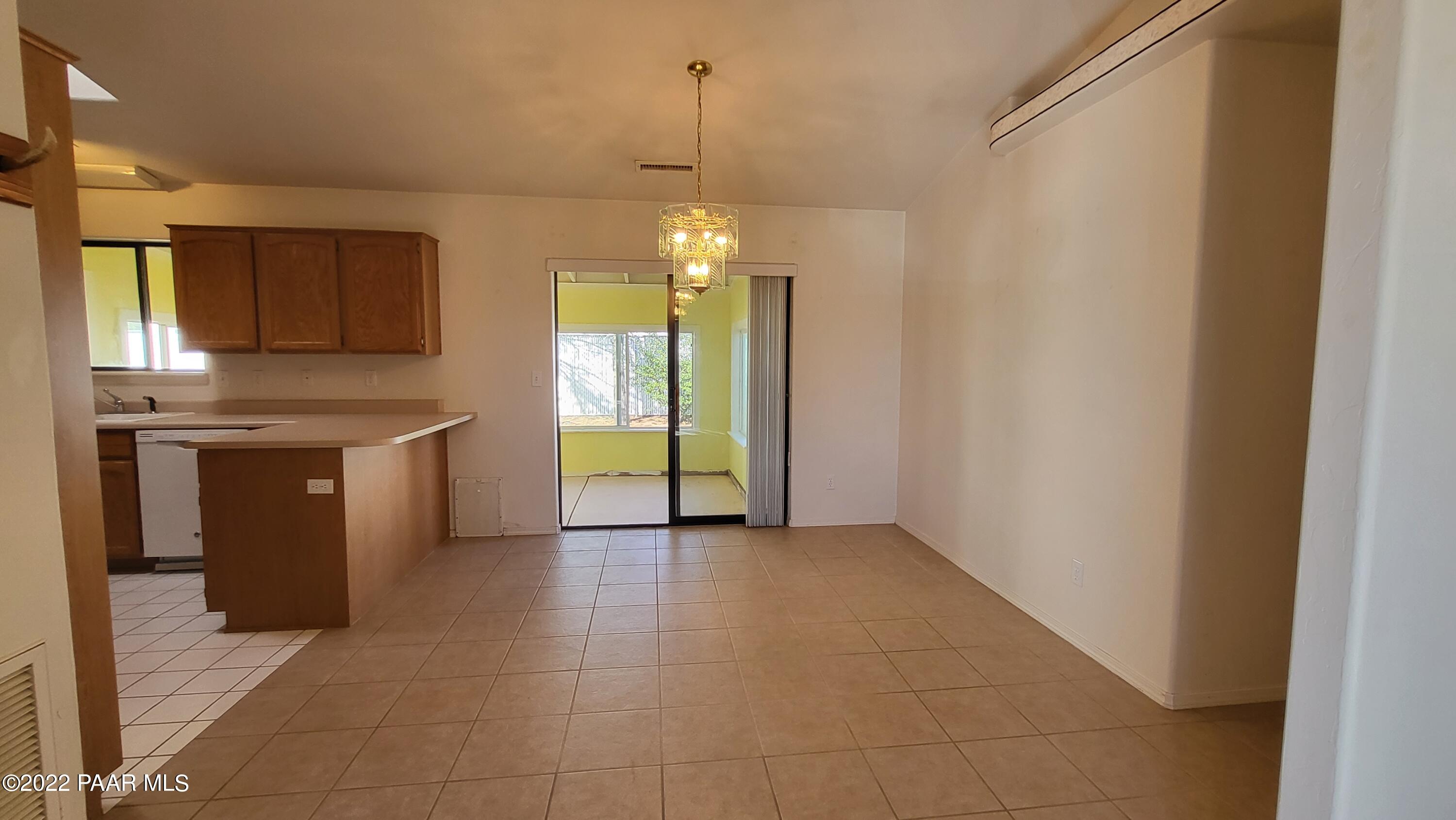 5030 North Long Rifle Road Prescott Valley, AZ 86314 - Photo 8 of 28 Dinning area