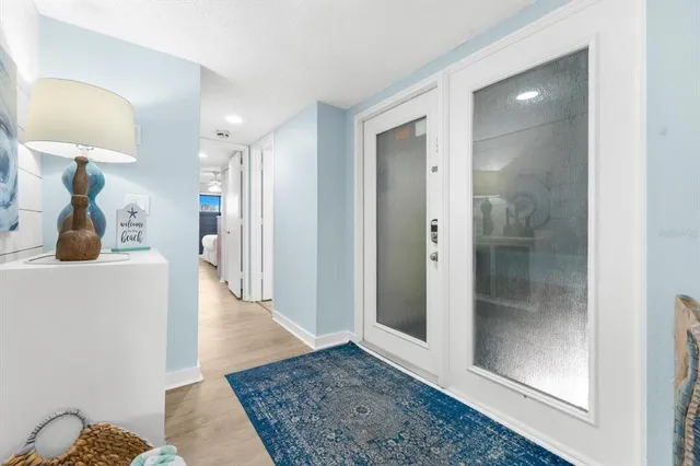 $799,000 | 102 68th Street, Unit 102, Holmes Beach, FL 34217