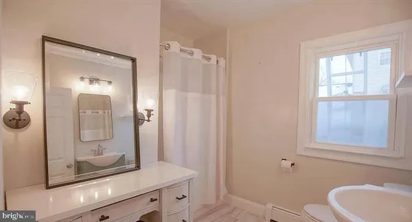 $2,800 | 340 Kingston Avenue, Unit A, Barrington, NJ 08007