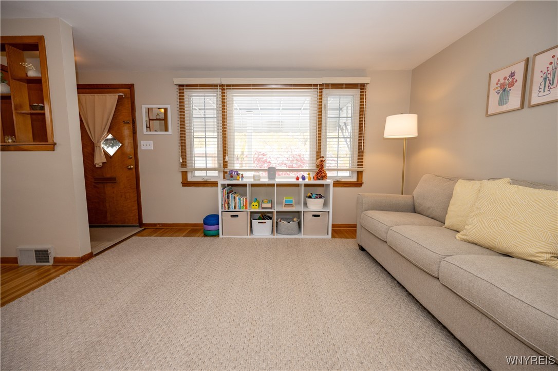 126 Lamson Road Buffalo, NY 14223 - Photo 12 of 50