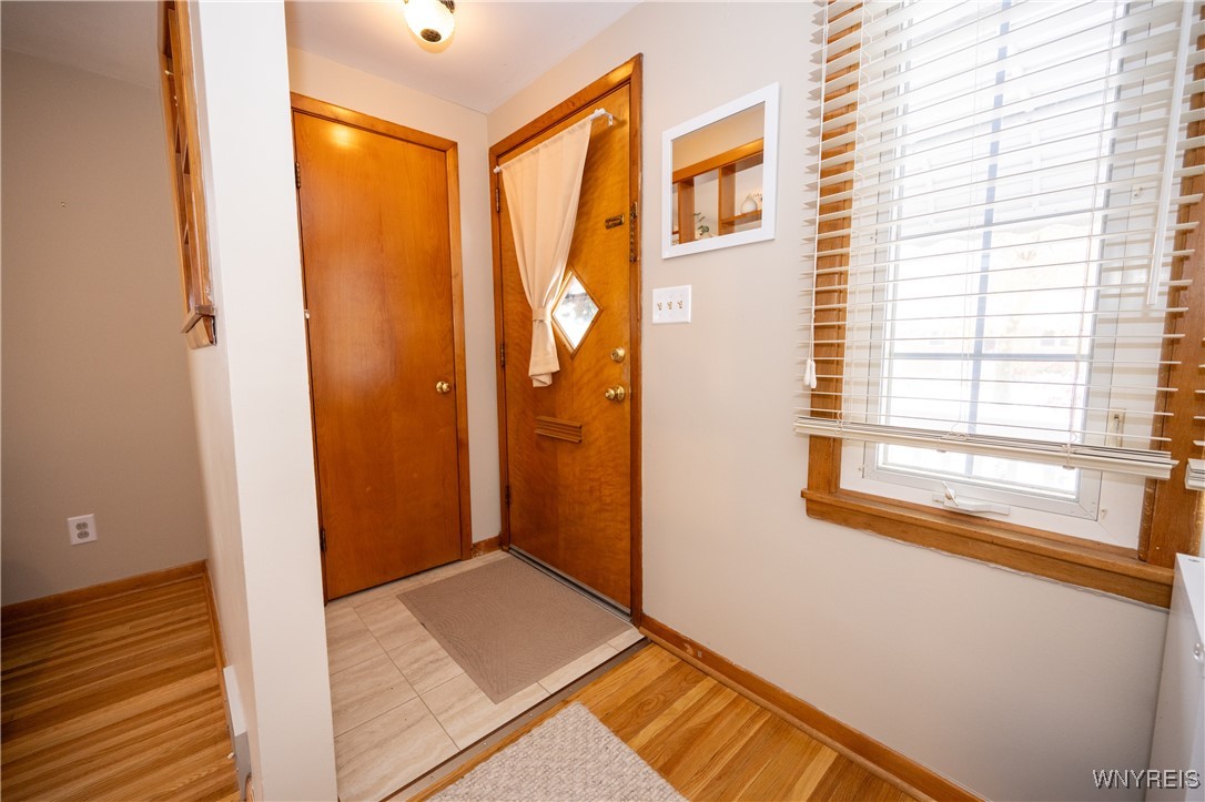 126 Lamson Road Buffalo, NY 14223 - Photo 7 of 50