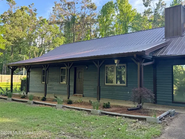 $2,500 | 21 County Road 187, Oxford, MS 38655