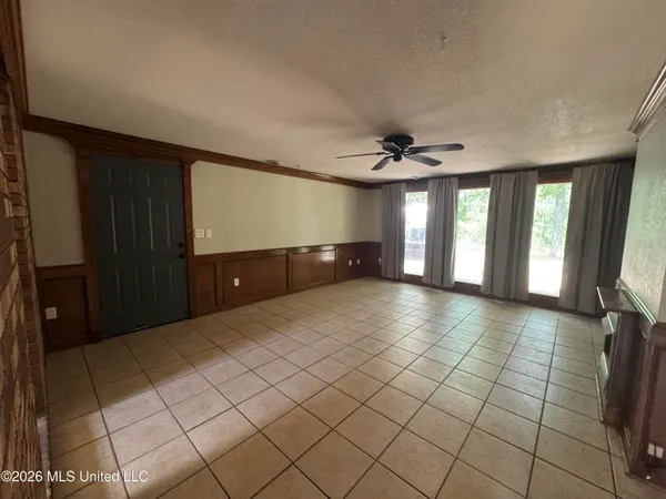 $2,500 | 21 County Road 187, Oxford, MS 38655