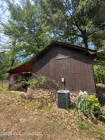 $2,500 | 21 County Road 187, Oxford, MS 38655