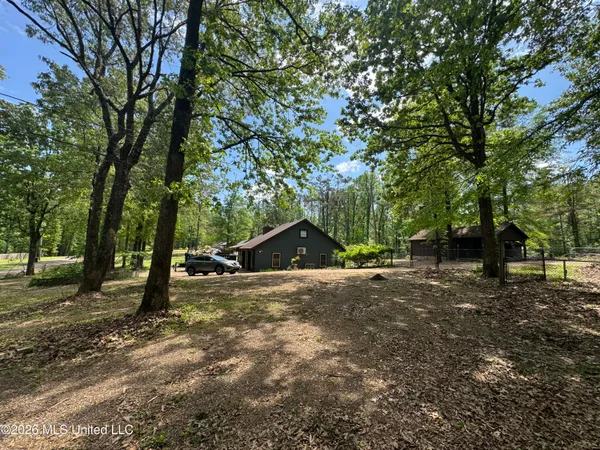 $2,500 | 21 County Road 187, Oxford, MS 38655