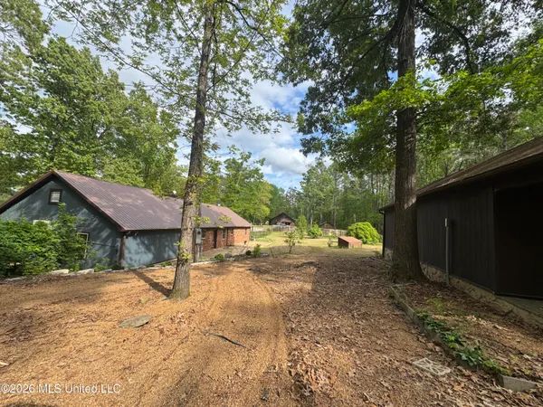 $2,500 | 21 County Road 187, Oxford, MS 38655