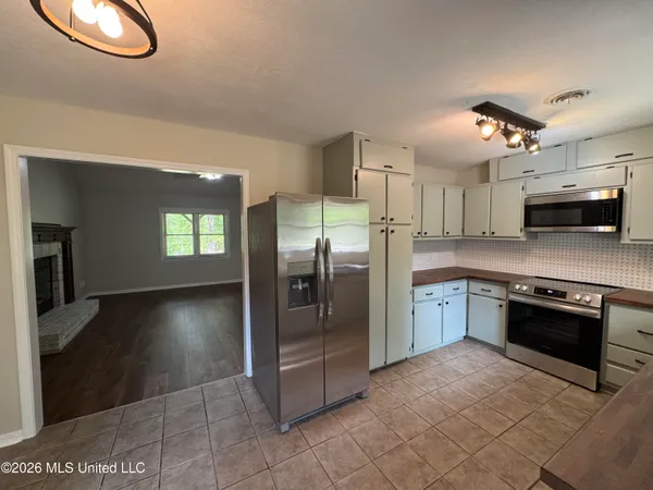 $2,500 | 21 County Road 187, Oxford, MS 38655