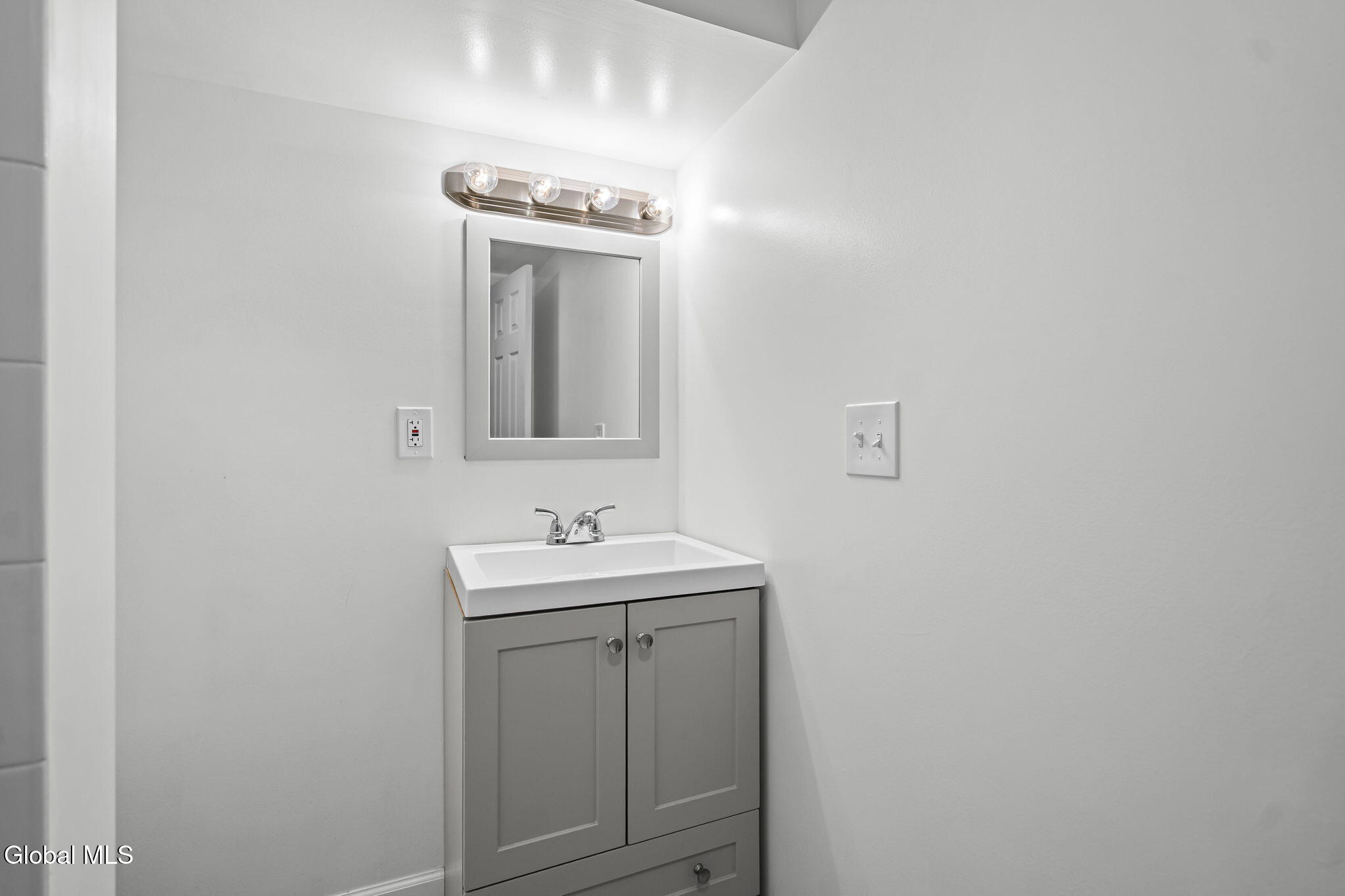 3826 Carman Road Guilderland, NY 12303 - Photo 23 of 35 23-web-or-mls-3826-carman-rd