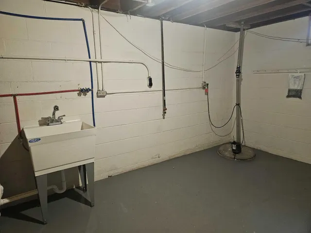 $369,900 | 4805 St Regis Drive, Mount Pleasant, WI 53403