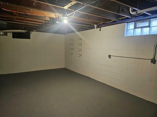 $369,900 | 4805 St Regis Drive, Mount Pleasant, WI 53403