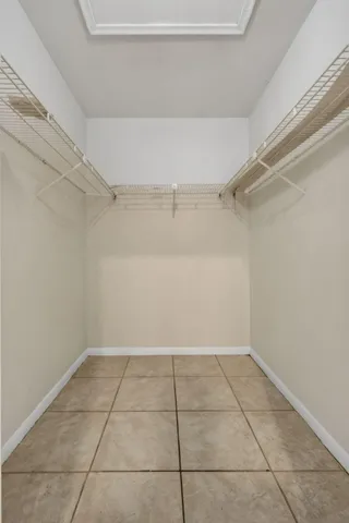 $3,000 | Undisclosed Address, West Palm Beach, FL 33415