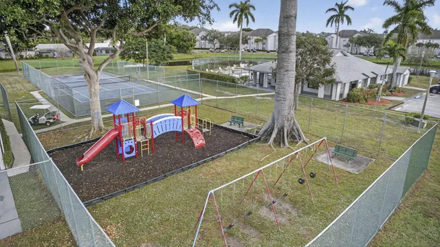 $3,000 | Undisclosed Address, West Palm Beach, FL 33415