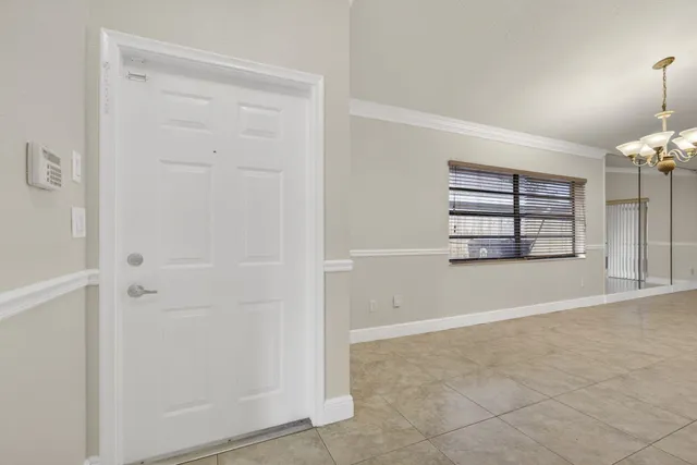 $3,000 | Undisclosed Address, West Palm Beach, FL 33415