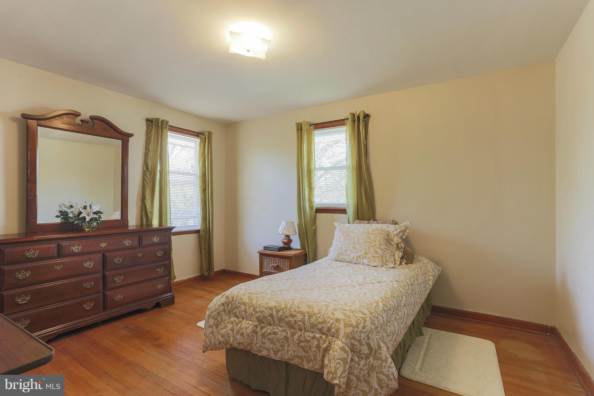 3212 Mayfair Road Baltimore, MD 21207 - Photo 12 of 22 Bedroom