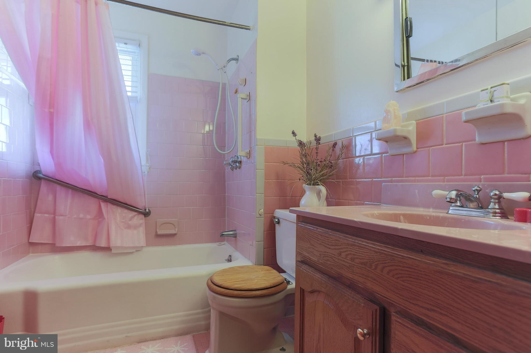 3212 Mayfair Road Baltimore, MD 21207 - Photo 18 of 22 Bath