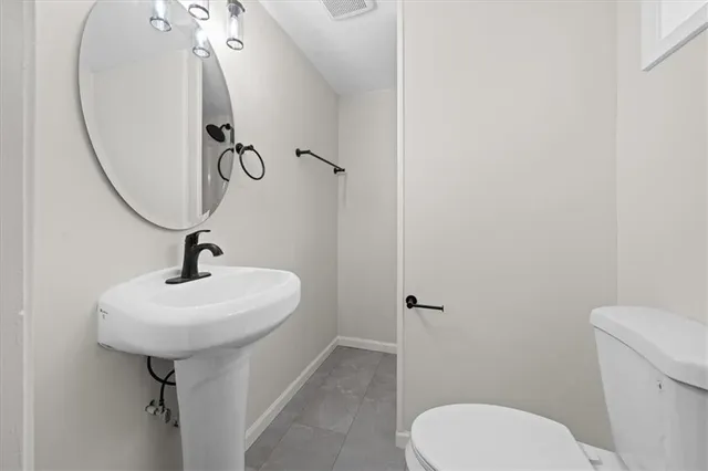 $239,900 | 5010 Crisp Avenue, Kansas City, MO 64133