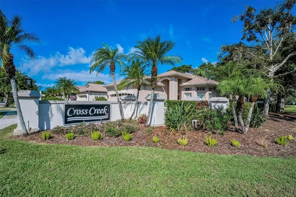 $669,900 | 1418 Woodstream Drive, Oldsmar, FL 34677