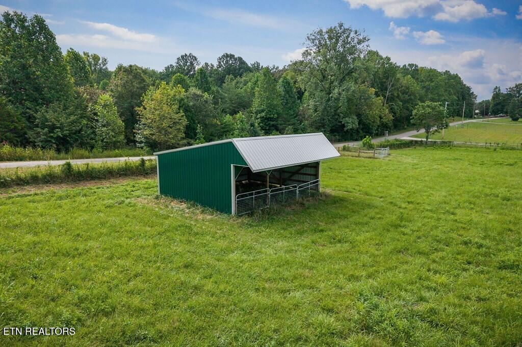 833 Wesley Chapel Road Sparta, TN 38583 - Photo 6 of 26 6