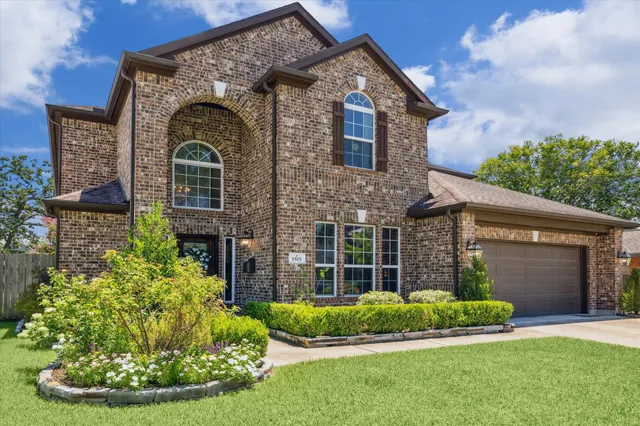 $1,349,000 | 1515 Thornton Road, Houston, TX 77018
