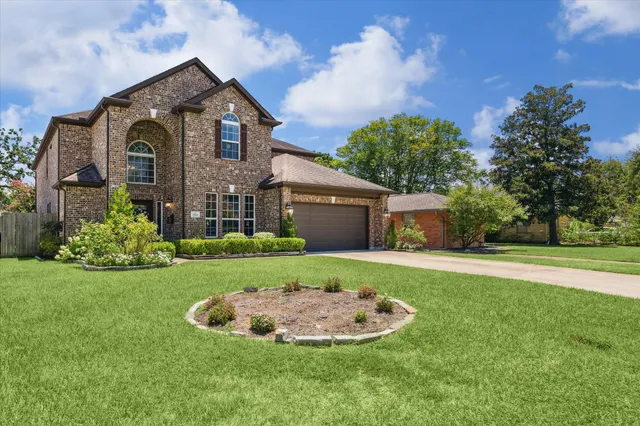 $1,349,000 | 1515 Thornton Road, Houston, TX 77018