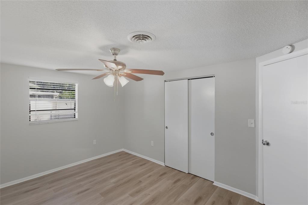 101 Oberlin Road Venice, FL 34293 - Photo 17 of 27