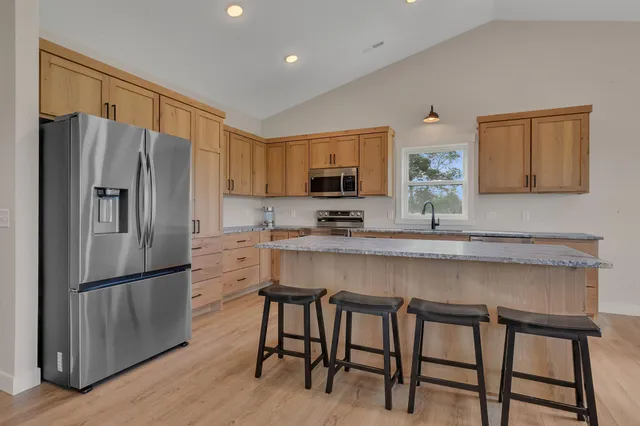 $445,990 | 955 3rd Avenue Southwest, Rice, MN 56367