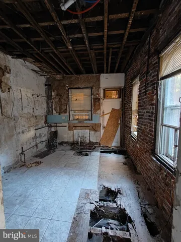 $425,000 | 151 West Girard Avenue, Philadelphia, PA 19123