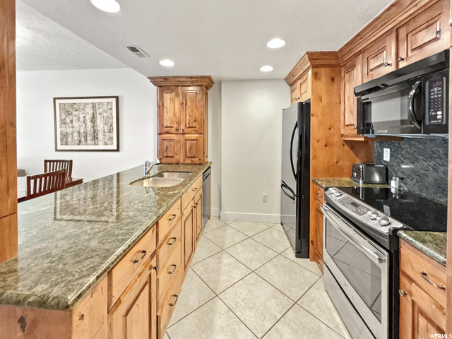 50 Shadow Ridge Road, Unit 4203 Park City, UT 84060 - Photo 7 of 25