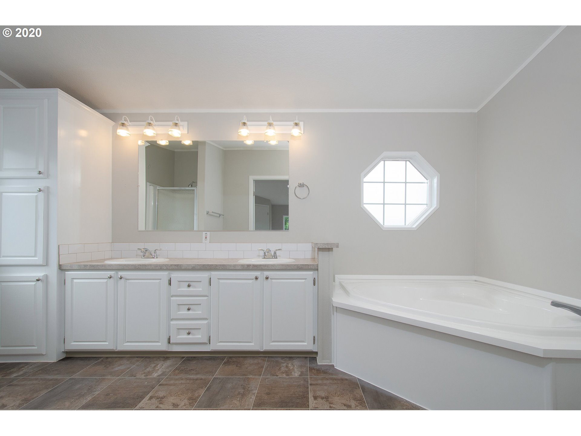 33985 Young Road St. Helens, OR 97051 - Photo 21 of 31 Gallery Image 21