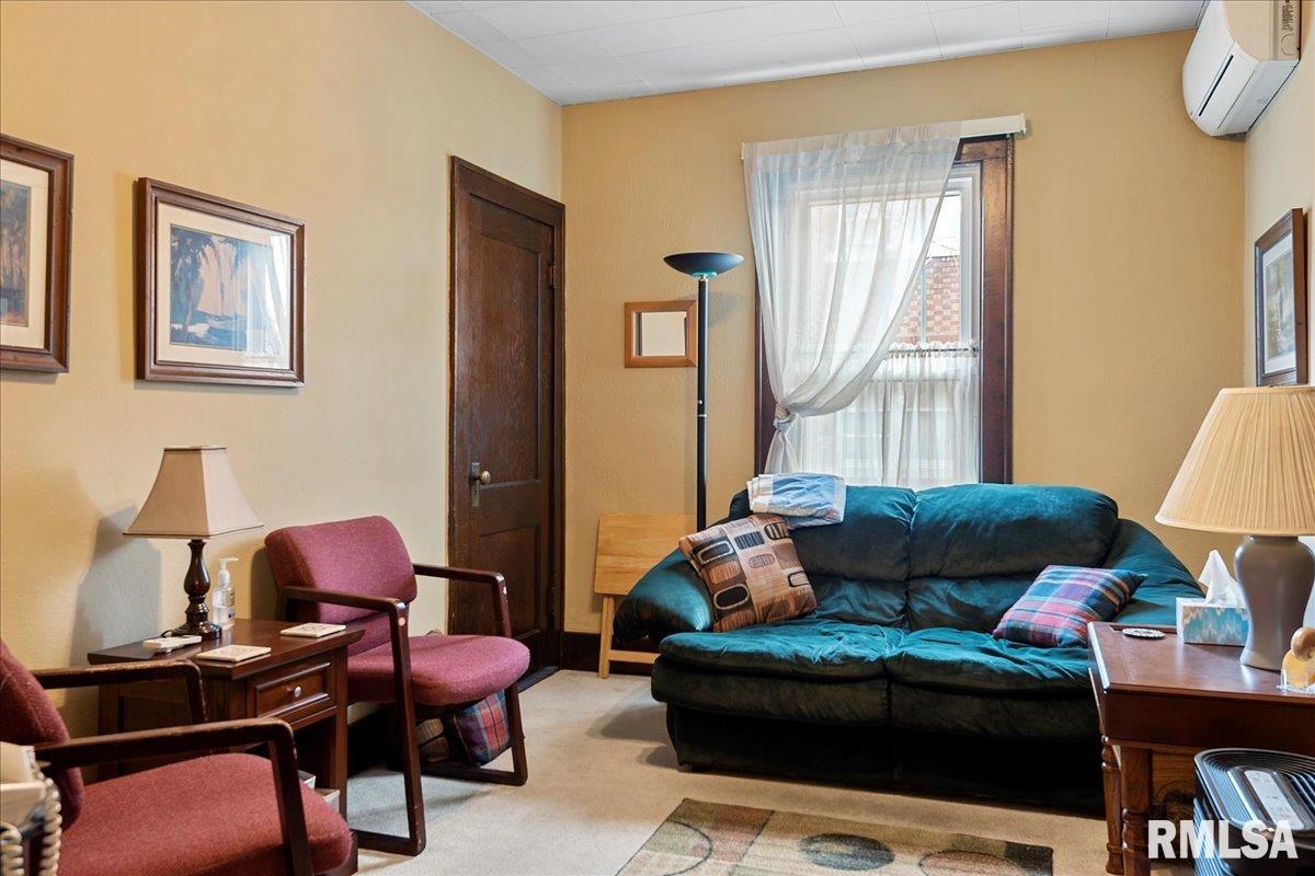 1711 South 5th Street Springfield, IL 62703 - Photo 22 of 50