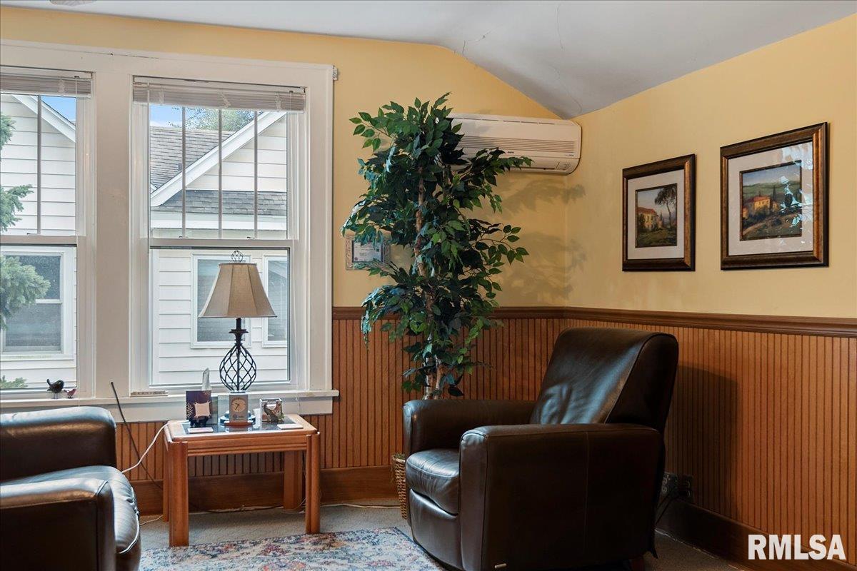 1711 South 5th Street Springfield, IL 62703 - Photo 31 of 50