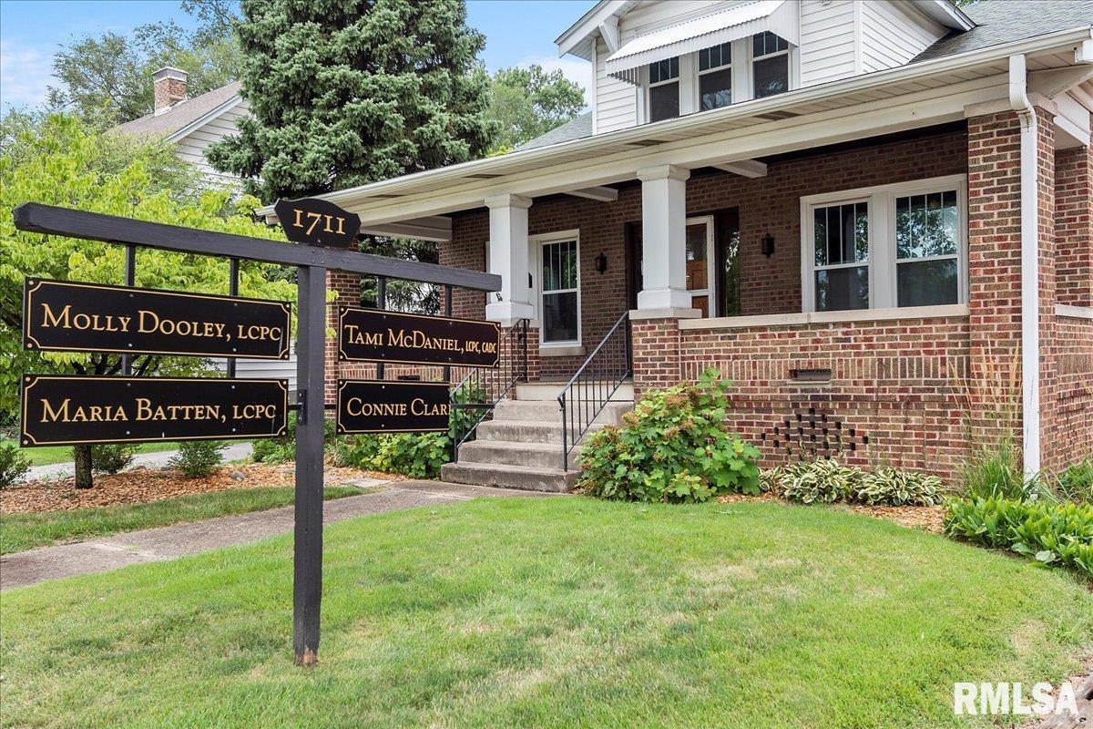 1711 South 5th Street Springfield, IL 62703 - Photo 4 of 50