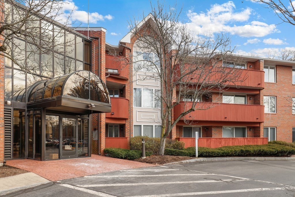 100 Rosemary Way, Unit 315, Needham, MA 02494 Compass