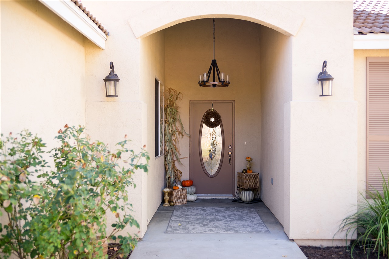 26111 Matlin Road Ramona, CA 92065 - Photo 2 of 25 Gallery Image 2