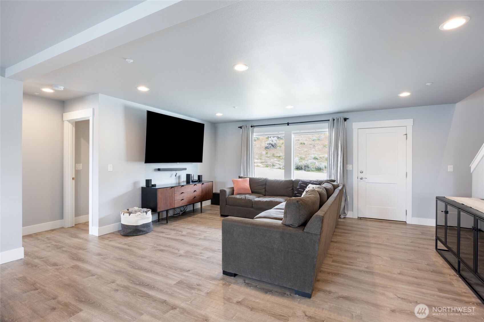 2436 Berkley Loop East Wenatchee, WA 98802 - Photo 12 of 39