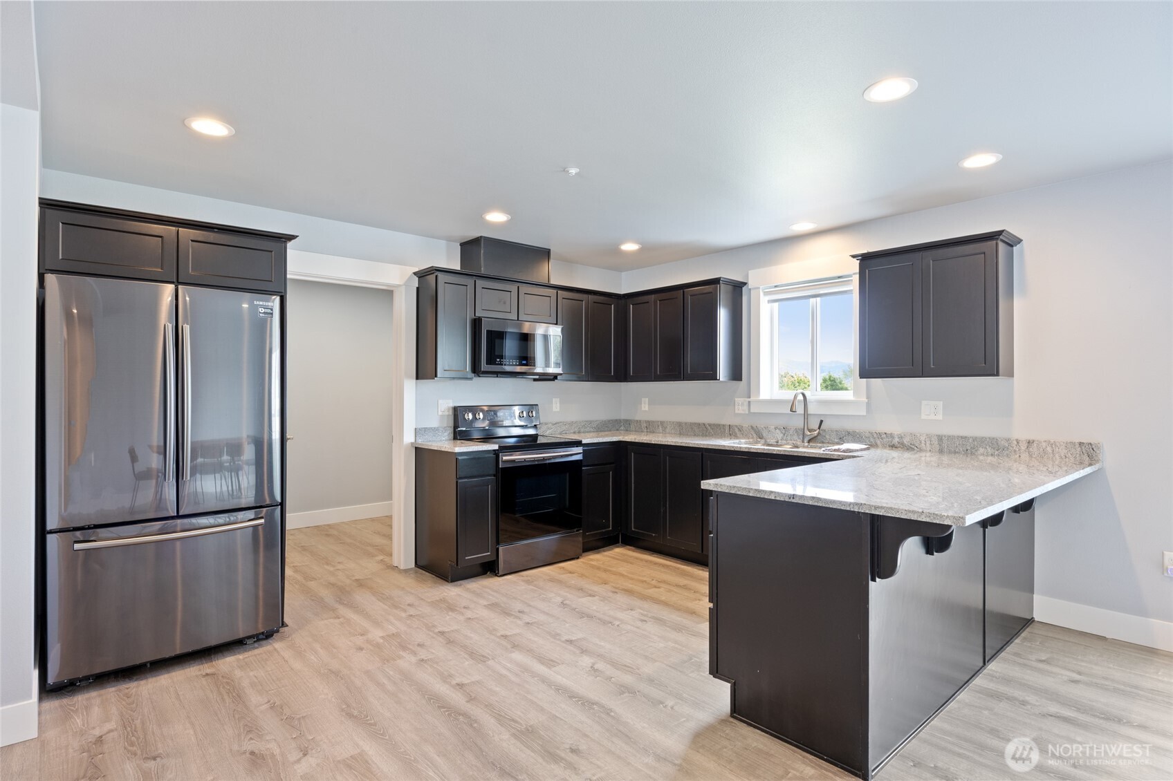 2436 Berkley Loop East Wenatchee, WA 98802 - Photo 14 of 39
