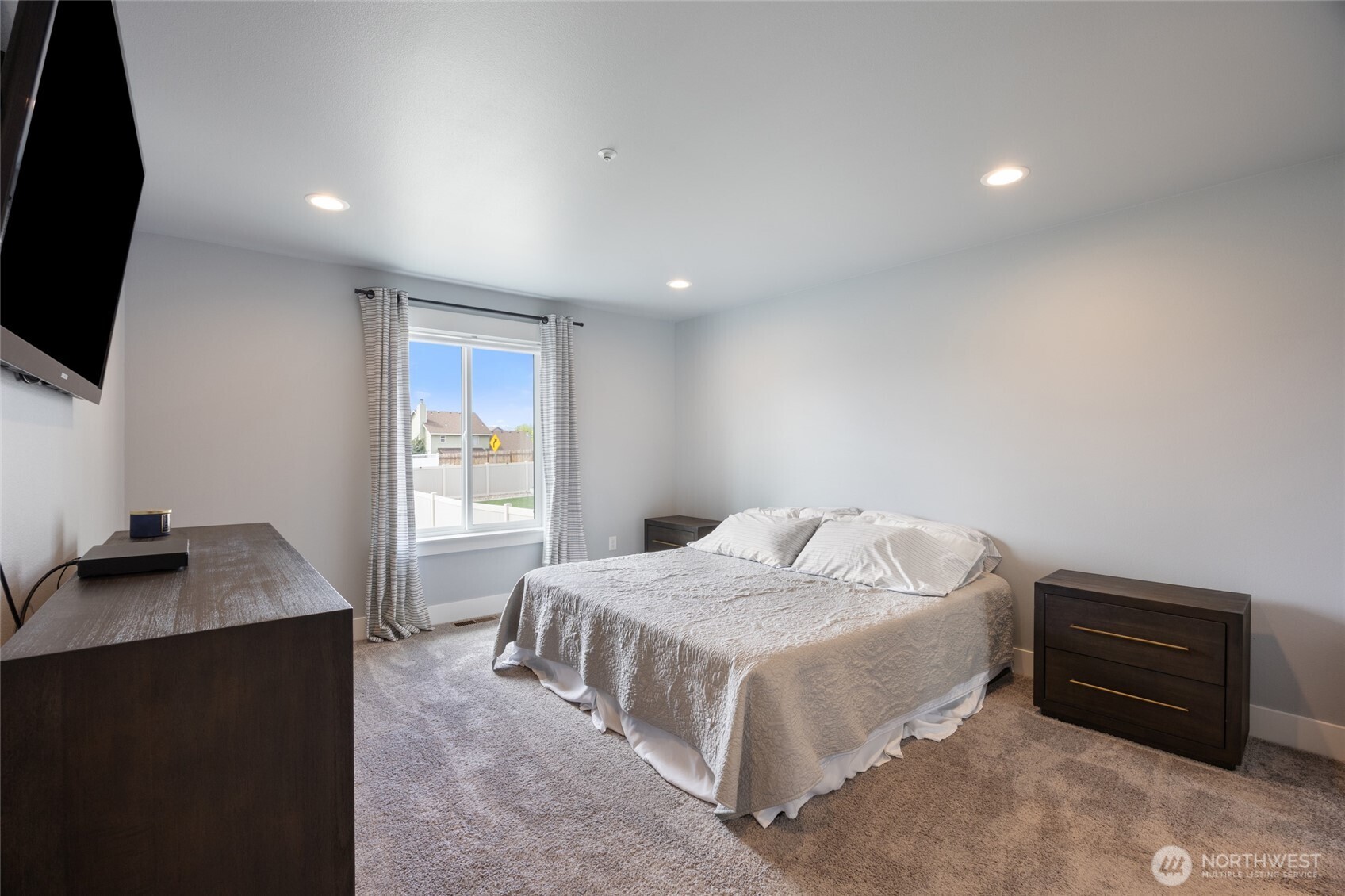 2436 Berkley Loop East Wenatchee, WA 98802 - Photo 18 of 39
