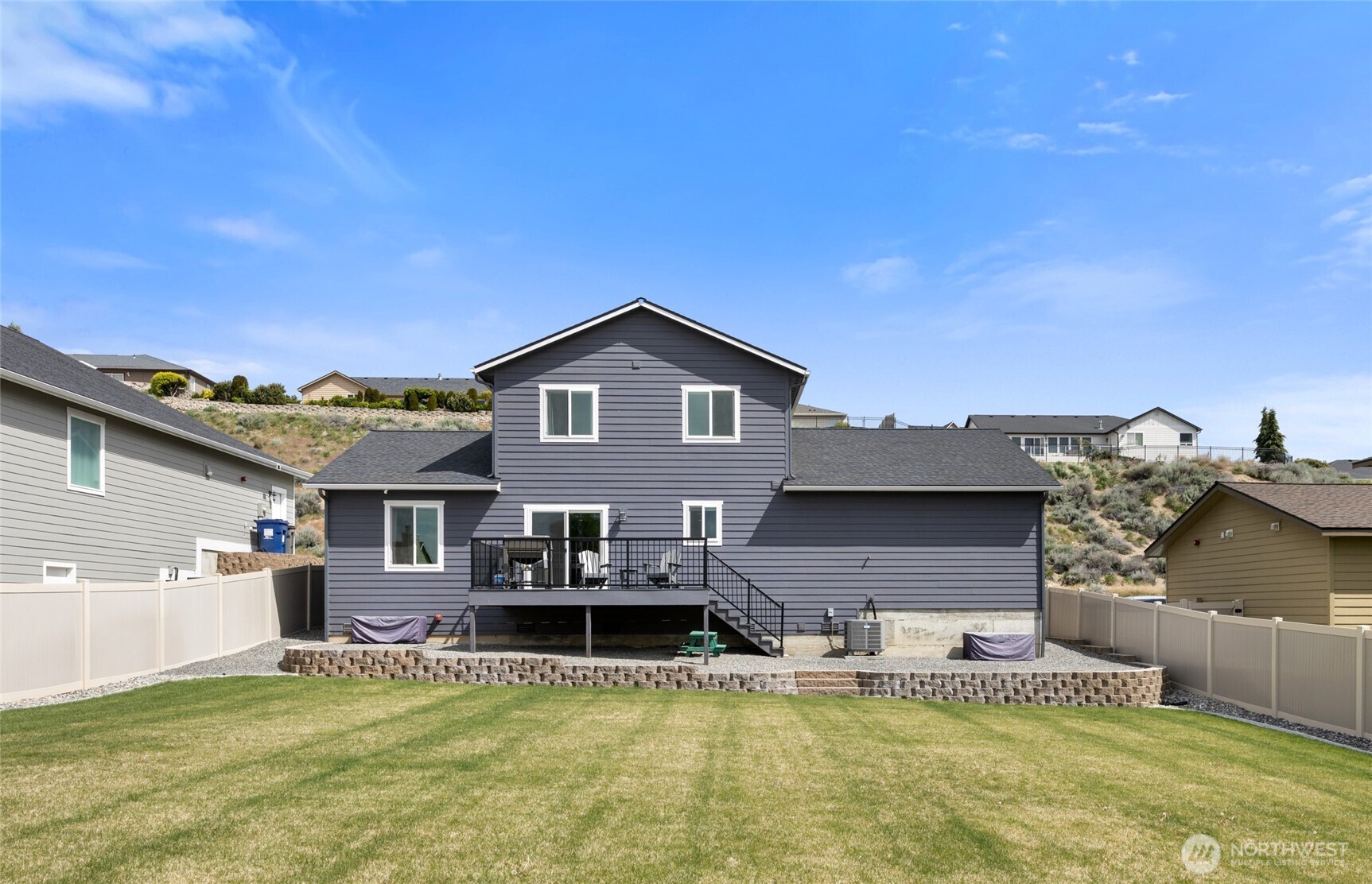2436 Berkley Loop East Wenatchee, WA 98802 - Photo 33 of 39