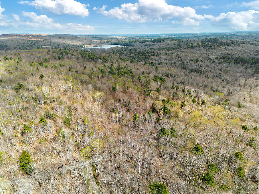 501 Noyes Road Waldoboro, ME 04572 - Photo 15 of 27