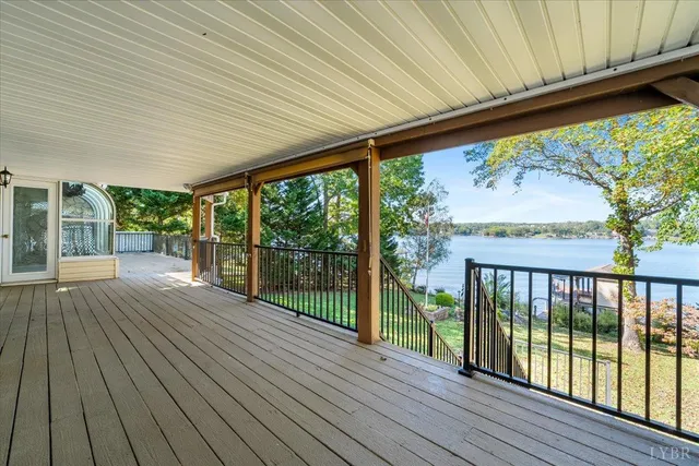 a view of an ocean with residential houses with outdoor space