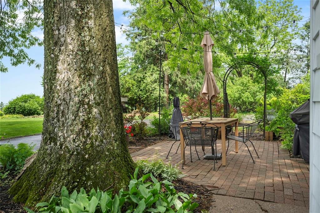 1031 Blackridge Road Pittsburgh, PA 15235 - Photo 42 of 49 Gallery Image 42