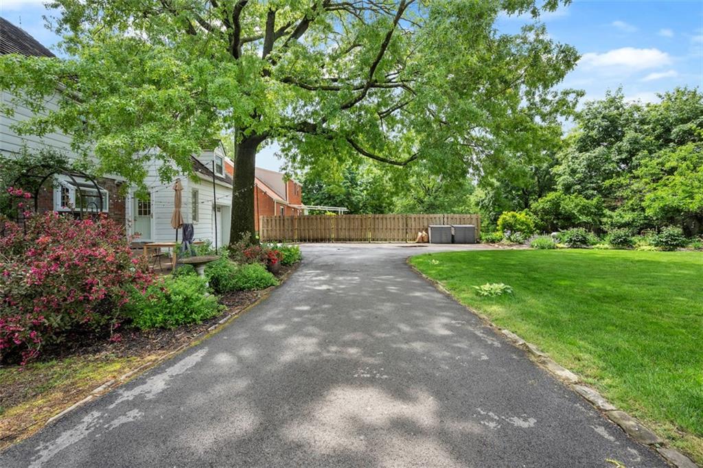 1031 Blackridge Road Pittsburgh, PA 15235 - Photo 46 of 49 Gallery Image 46