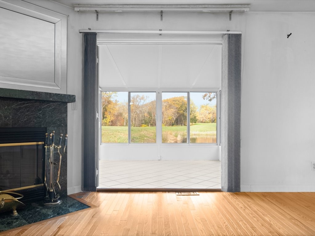 9 Caddy Rock Road, Unit A North Kingstown, RI 02852 - Photo 6 of 25