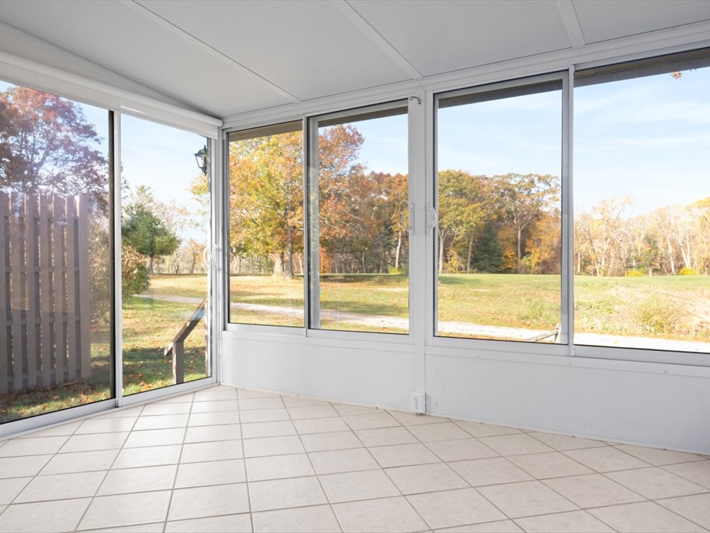 9 Caddy Rock Road, Unit A North Kingstown, RI 02852 - Photo 7 of 25